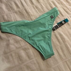 oasis Alanna bottoms XL jolyn x eryn colab